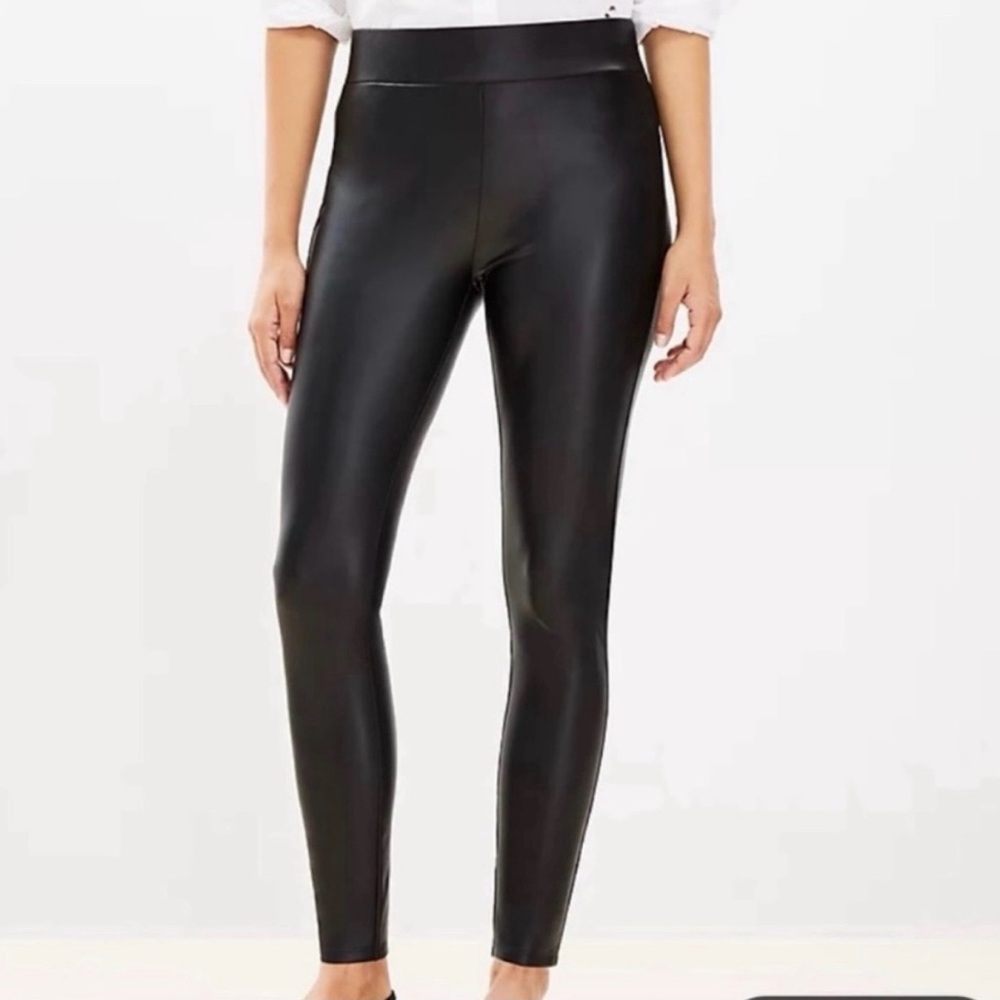 LOFT Black Faux Leather Leggings – NWT – Size Large (12–14)